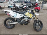 SUZUKI DR-Z400 SM JS1SK44A7N7100778 снимка