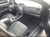 TOYOTA CAMRY LE 4T1BF1FK1GU127408 снимка