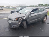 Nissan Rogue Sport S JN1BJ1CR8KW316920 photo