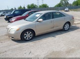 TOYOTA CAMRY LE 4T1BE46K27U523304 снимка