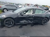 TESLA MODEL 3 STANDARD RANGE PLUS REAR-WHEEL DRIVE/STANDARD RANGE REAR-WHEEL DRIVE 5YJ3E1EA4LF662515 fotografie