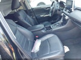 TOYOTA RAV4 XLE PREMIUM 2T3A1RFV2NC283403 снимка