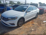 VOLKSWAGEN JETTA 1.4T R-LINE/1.4T S/1.4T SE 3VWCB7BU7LM051686 снимка