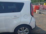 KIA SOUL + KNDJP3A54F7130472 fotografie