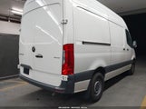 MERCEDES-BENZ SPRINTER 1500 STANDARD ROOF 4-CYL GAS W1Y70BGY0PT127518 снимка
