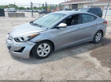 HYUNDAI ELANTRA SE 5NPDH4AE4GH752857 снимка