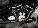 HARLEY-DAVIDSON FLHX 1HD1KBC37KB661241 снимка