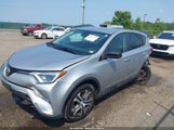 TOYOTA RAV4 LE 2T3BFREV9JW854823 снимка