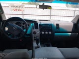 Toyota Tundra Base 5.7L V8 5TFRV54108X048903 fotografie