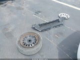 TOYOTA COROLLA LE 5YFB4MDE8RP211783 снимка