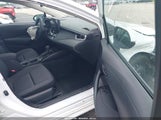 TOYOTA COROLLA LE 5YFB4MDE8RP211783 снимка