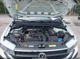 Volkswagen Taos 1.5T S 3VVDX7B27NM003326 photo