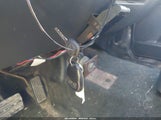 CHEVROLET SILVERADO 2500HD LS 1GCHK29UX1E261395 снимка