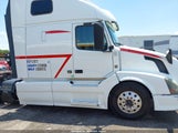 VOLVO VN VNL 4V4NC9EJ5EN179265 снимка