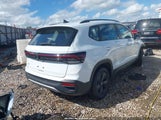 Volkswagen Taos 1.5T S 3VV5C7B22SM014701 снимка
