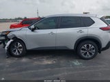 NISSAN ROGUE SV FWD 5N1BT3BAXNC671023 снимка