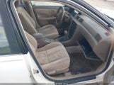Toyota Camry Le 4T1BG22K5WU381145 fotografie
