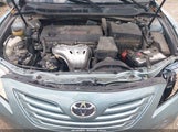 TOYOTA CAMRY LE 4T1BE46K19U818476 снимка