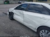 TOYOTA CAMRY HYBRID LE 4T1BD1FKXFU166549 снимка