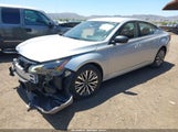 NISSAN ALTIMA SV FWD 1N4BL4DV9RN375744 photo