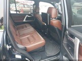 TOYOTA LAND CRUISER V8 JTMCY7AJ0G4041401 photo