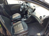 Chevrolet Sonic Ltz Auto 1G1JE5SB9F4172023 снимка