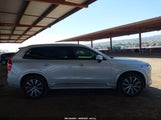 VOLVO XC90 RECHARGE PLUG-IN HYBRID T8 INSCRIPTION 6 PASSENGER YV4BR00L0M1738323 снимка