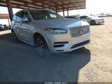 VOLVO XC90 RECHARGE PLUG-IN HYBRID T8 INSCRIPTION 6 PASSENGER YV4BR00L0M1738323 fotografie