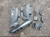 MITSUBISHI OUTLANDER SEL 2.5 2WD/SEL SPECIAL EDITION 2WD JA4J3VA83NZ026120 снимка