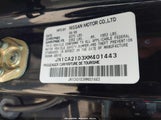 NISSAN MAXIMA GLE/GXE/SE/SE-L JN1CA21D3XM401443 fotografie