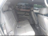 Toyota Sequoia Limited V8 5TDBT48A72S065609 снимка
