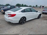 Honda Accord Sport 1HGCV1F31MA097166 fotografie