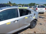 TOYOTA COROLLA LE JTDEPMAE4NJ198747 снимка