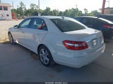 MERCEDES-BENZ E 550 WDDHF7CB2AA132816 снимка