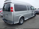 Chevrolet Express  Upfitter 1GBWGLCG8B1120033 снимка