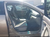 TOYOTA CAMRY LE 4T1BF3EK9AU511229 снимка