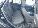 Ford Focus Se 1FADP3F22JL257092 снимка