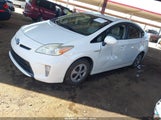 TOYOTA PRIUS THREE JTDKN3DU8C5412652 снимка