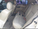 LINCOLN TOWN CAR SIGNATURE 1LNHM81W37Y633866 fotografie