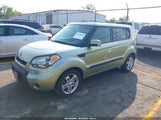 KIA SOUL + KNDJT2A23A7082421 снимка