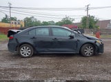 TOYOTA COROLLA LE 5YFEPMAE6MP258652 снимка