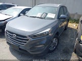 HYUNDAI TUCSON SEL KM8J33A43JU725693 снимка