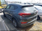 HYUNDAI TUCSON SEL KM8J33A43JU725693 снимка