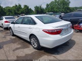 Toyota Camry Le 4T1BF1FK1HU420789 photo