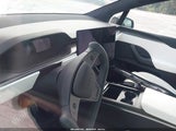TESLA MODEL X PLAID TRI MOTOR ALL-WHEEL DRIVE 7SAXCBE61NF362753 fotografie