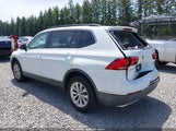 VOLKSWAGEN TIGUAN 2.0T SE/2.0T SEL 3VV2B7AX9JM011912 снимка