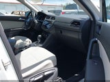 VOLKSWAGEN TIGUAN 2.0T SE/2.0T SEL 3VV2B7AX9JM011912 photo