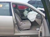 TOYOTA CAMRY LE 4T1BE32K13U171293 снимка