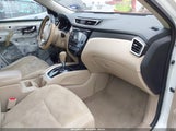 Nissan Rogue Sv 5N1AT2MV2FC796718 снимка