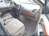Chrysler Town & Country Touring-L 2C4RC1CG8FR697445 fotografie
